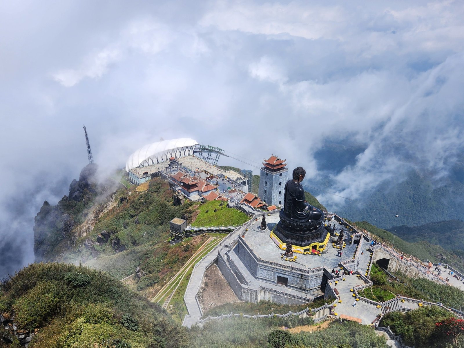 Epic 15-Day Ha Giang to Sapa Mountain Bike Tour